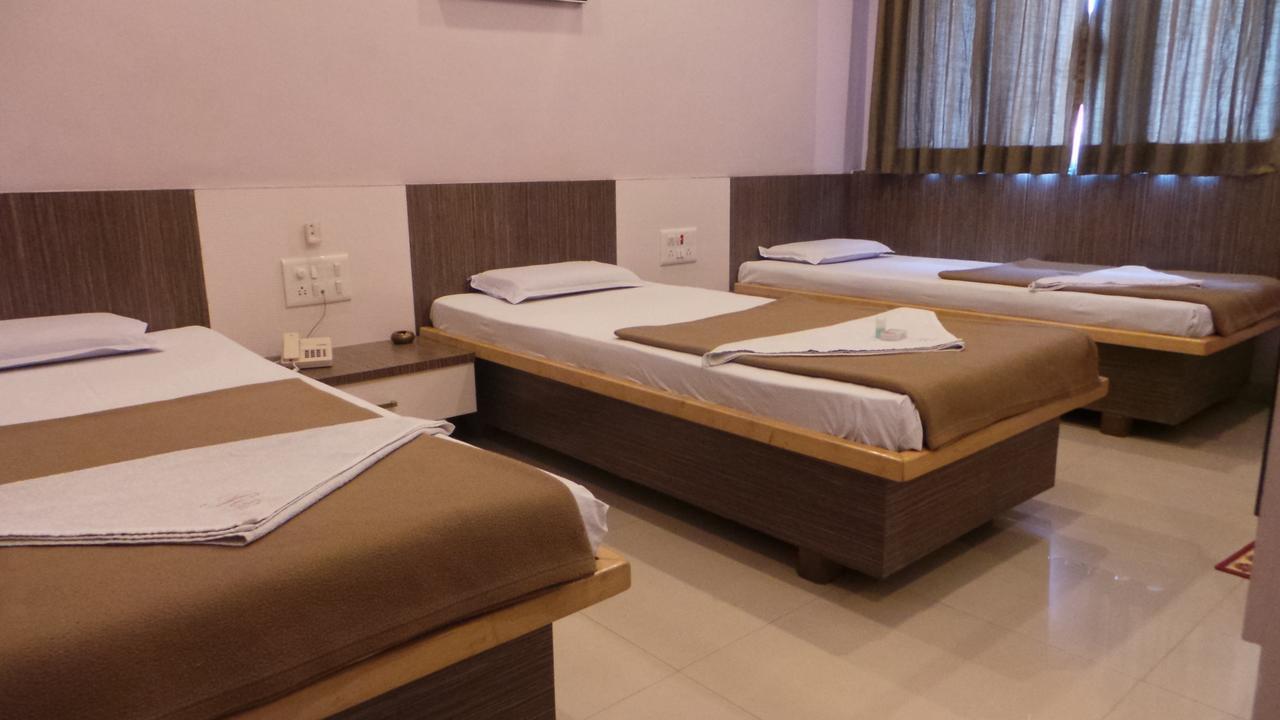 Royal Residency Executive Lodge