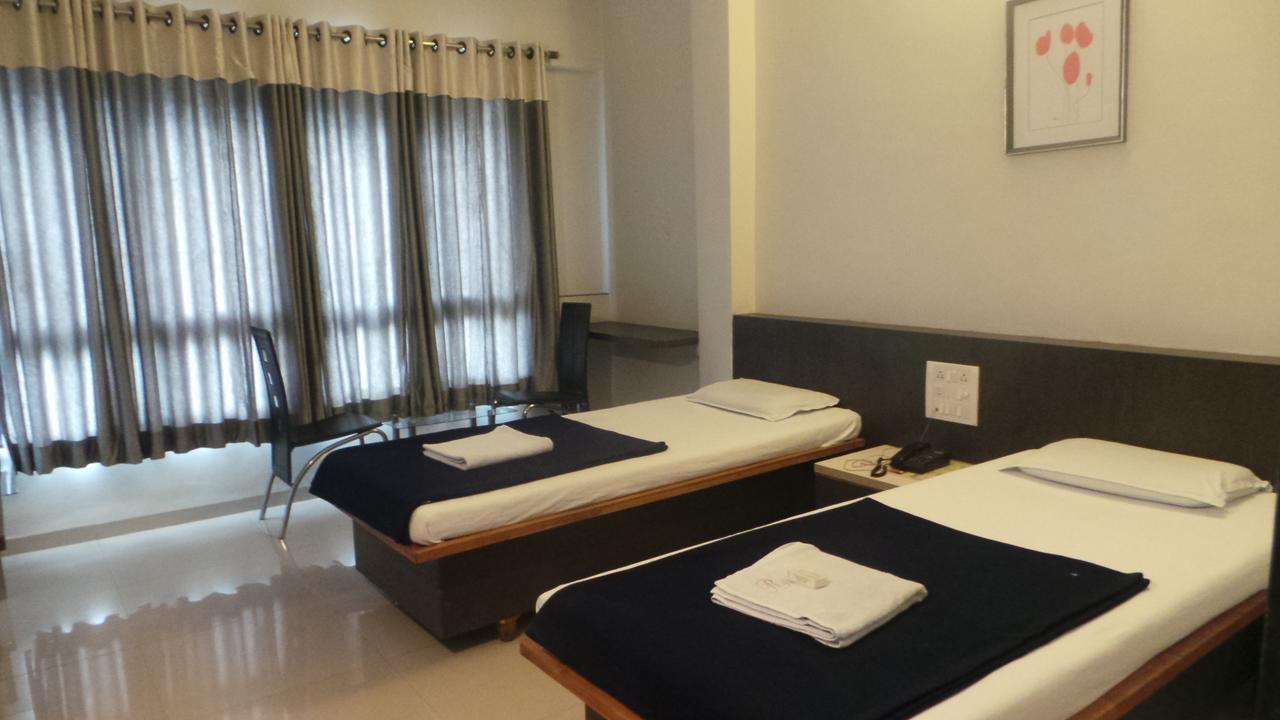 Royal Residency Executive Lodge *