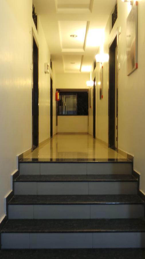 Royal Residency Executive *